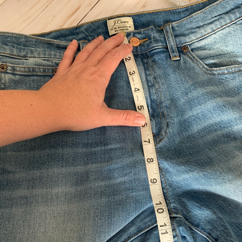 🆕J. Crew slim broken in boyfriend jeans - Picture 6 of 9